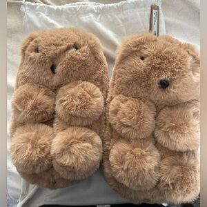SKIMS teddy bear slippers